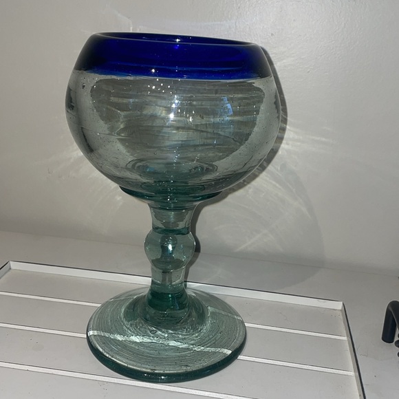 XL Mexican hand blown stemmed margarita glass. Cobalt blue trim. Jumbo - Picture 2 of 4